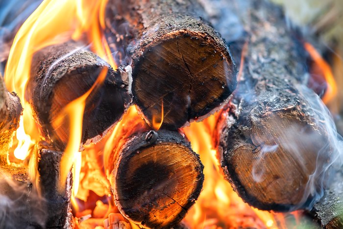 Du bois de chauffage qui brûle